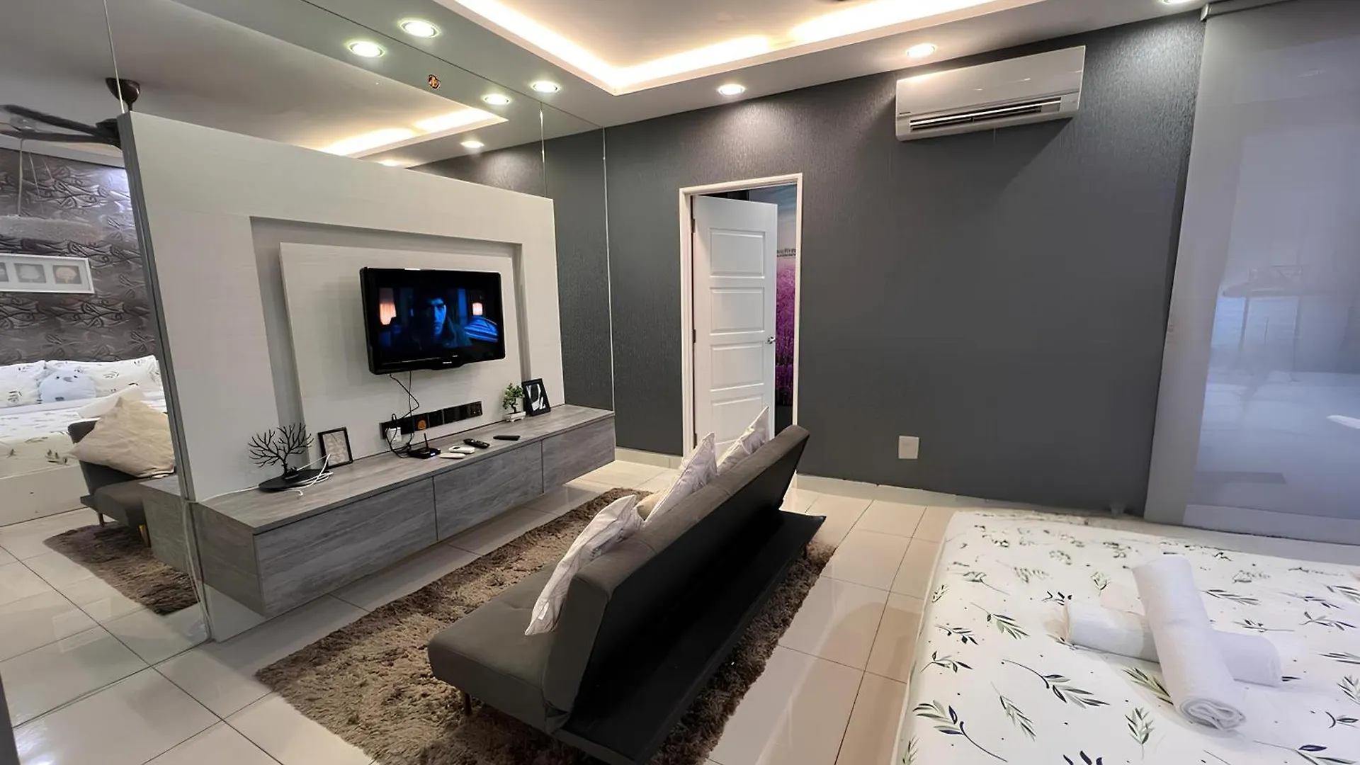 Mansion One L 5Pax 1R1B L Cityview L Gleneagle L By Perfectsweethome 조지타운